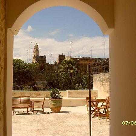 B&B La Casa Gialla Lecce Exterior photo